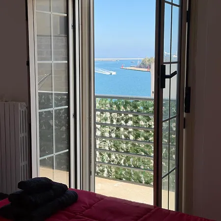 L'atmosfera Μπρίντιζι